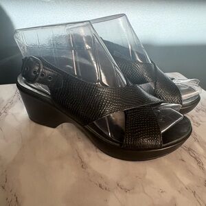 Dansko jacinda‎ black snake sling back sandals